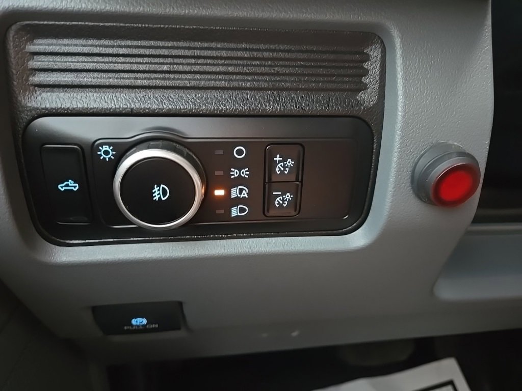 Used 2024 Ford F350 XLT w/ 360-Degree Camera Package image 56