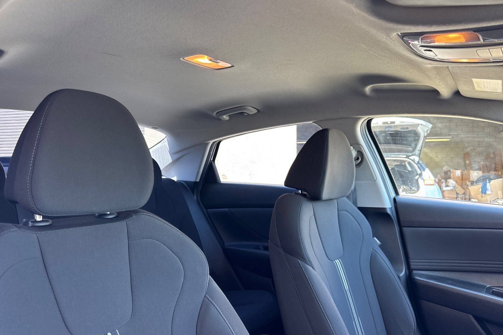 Used 2021 Hyundai Elantra SEL w/ Convenience Package FWD image 18