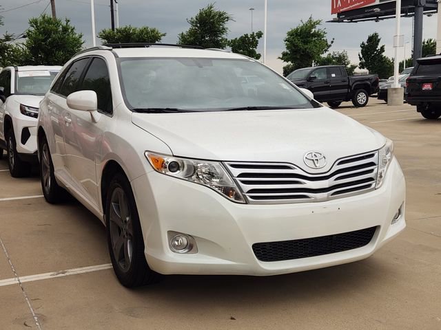 Used 2012 Toyota Venza LE w/ LE Convenience Pkg FWD image 2