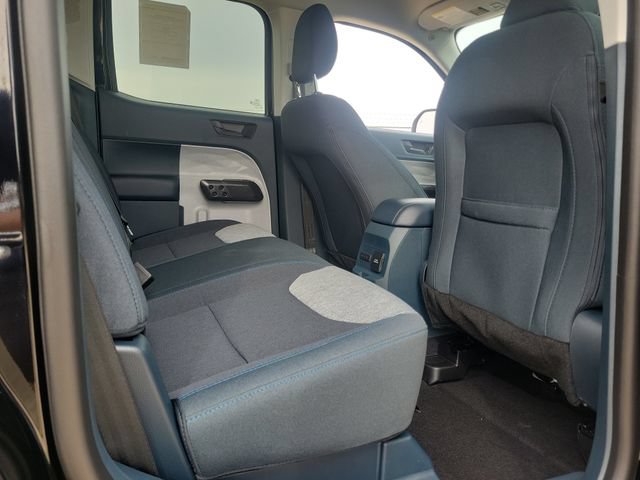 New 2026 Ford Maverick XLT w/ XLT Luxury Package FWD image 18