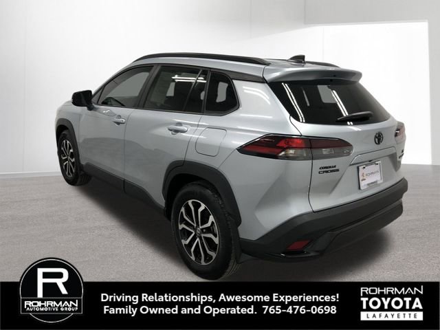 Used 2026 Toyota Corolla Cross SE image 4