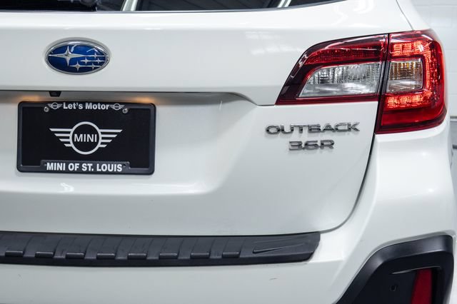 Used 2019 Subaru Outback 3.6R Limited w/ Popular Package #2 AWD/4WD image 8