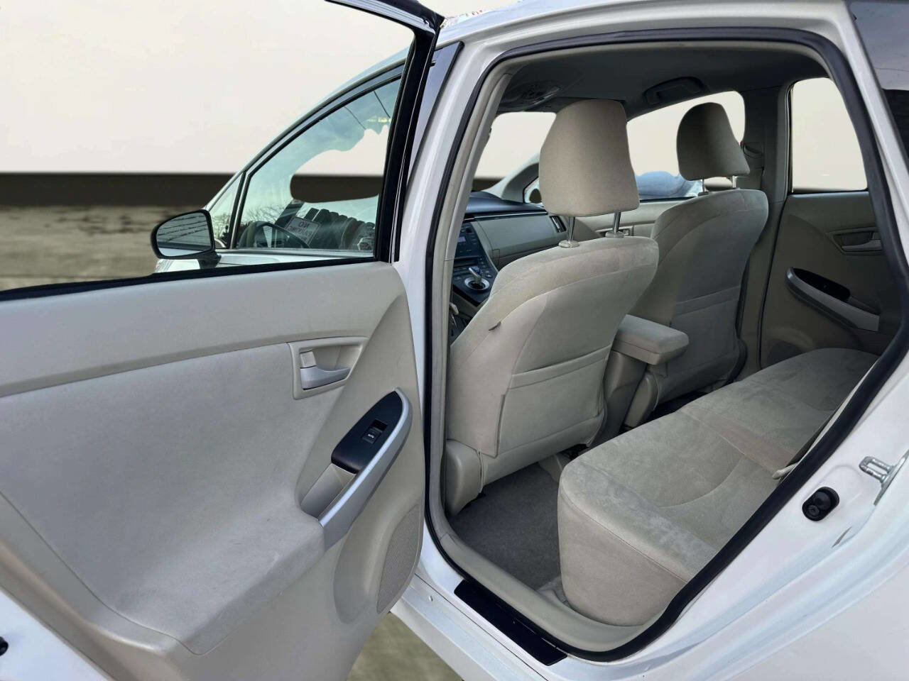 Used 2010 Toyota Prius II 4dr Hatchback image 15