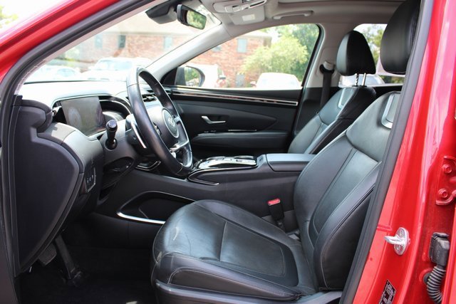 Used 2022 Hyundai Tucson Limited w/ Cargo Package image 12