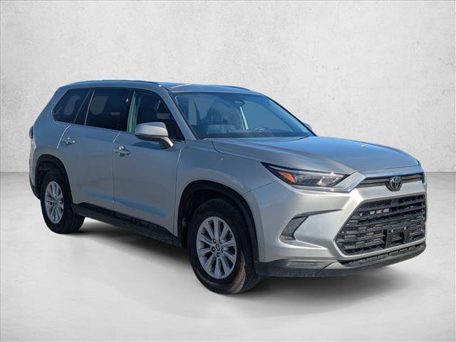 Used 2025 Toyota Grand Highlander XLE image 7
