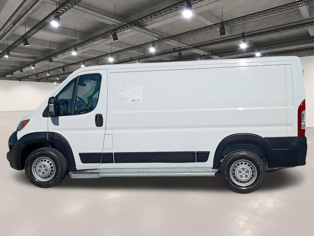 Used 2025 RAM ProMaster 2500 w/ U-Haul Equipment Group FWD image 13