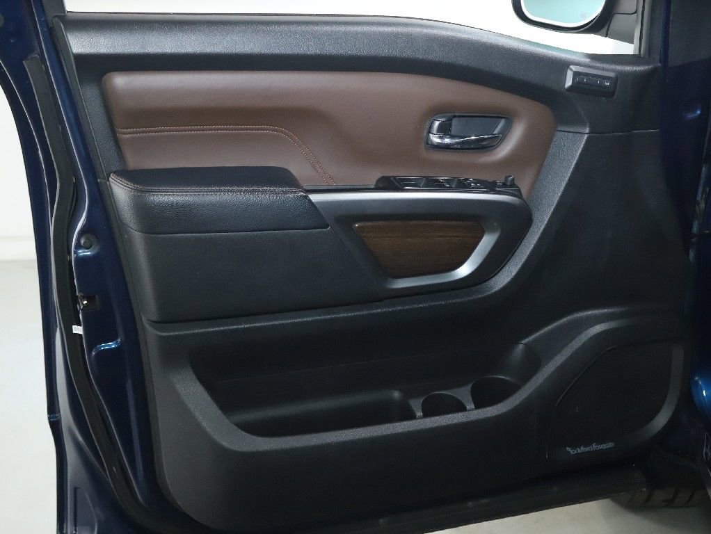 Used 2017 Nissan Titan Platinum Reserve image 14