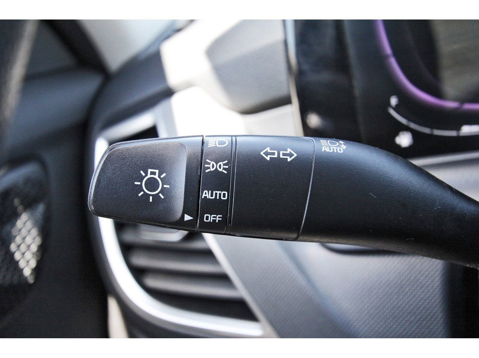 Used 2024 Kia Seltos LX image 20