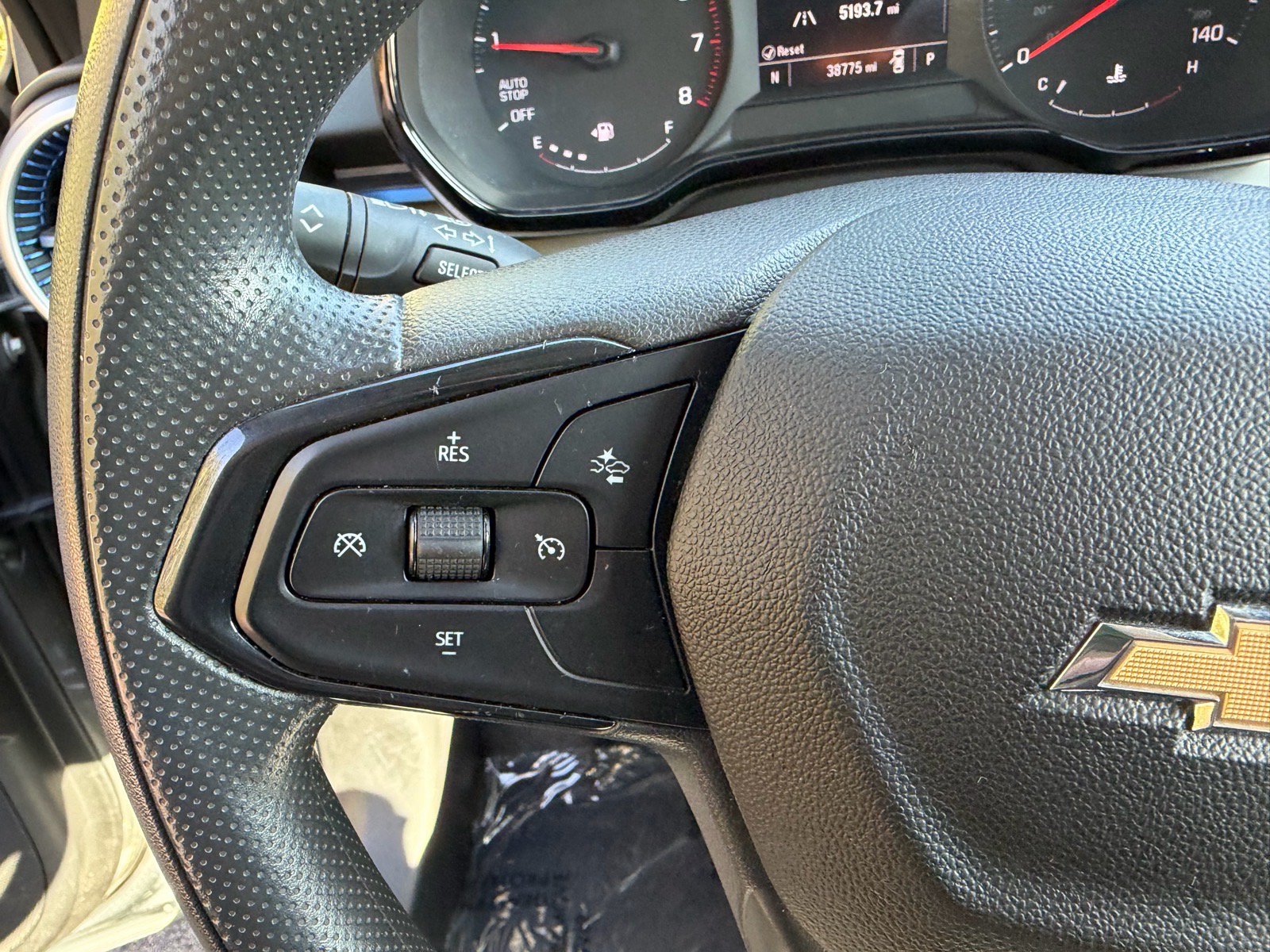 Used 2024 Chevrolet Trax LS w/ Driver Confidence Package FWD image 26