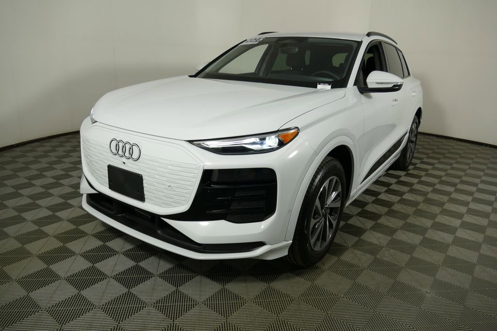 Certified 2025 Audi Q6 e-tron Premium w/ Convenience Package image 25