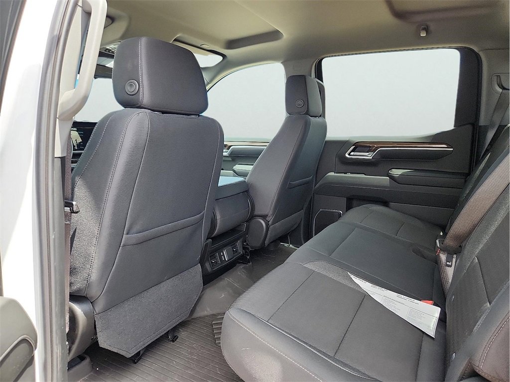 New 2025 Chevrolet Silverado 1500 LT image 14