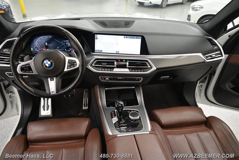 Used 2019 BMW X5 xDrive40i w/ M Sport Package AWD/4WD image 19