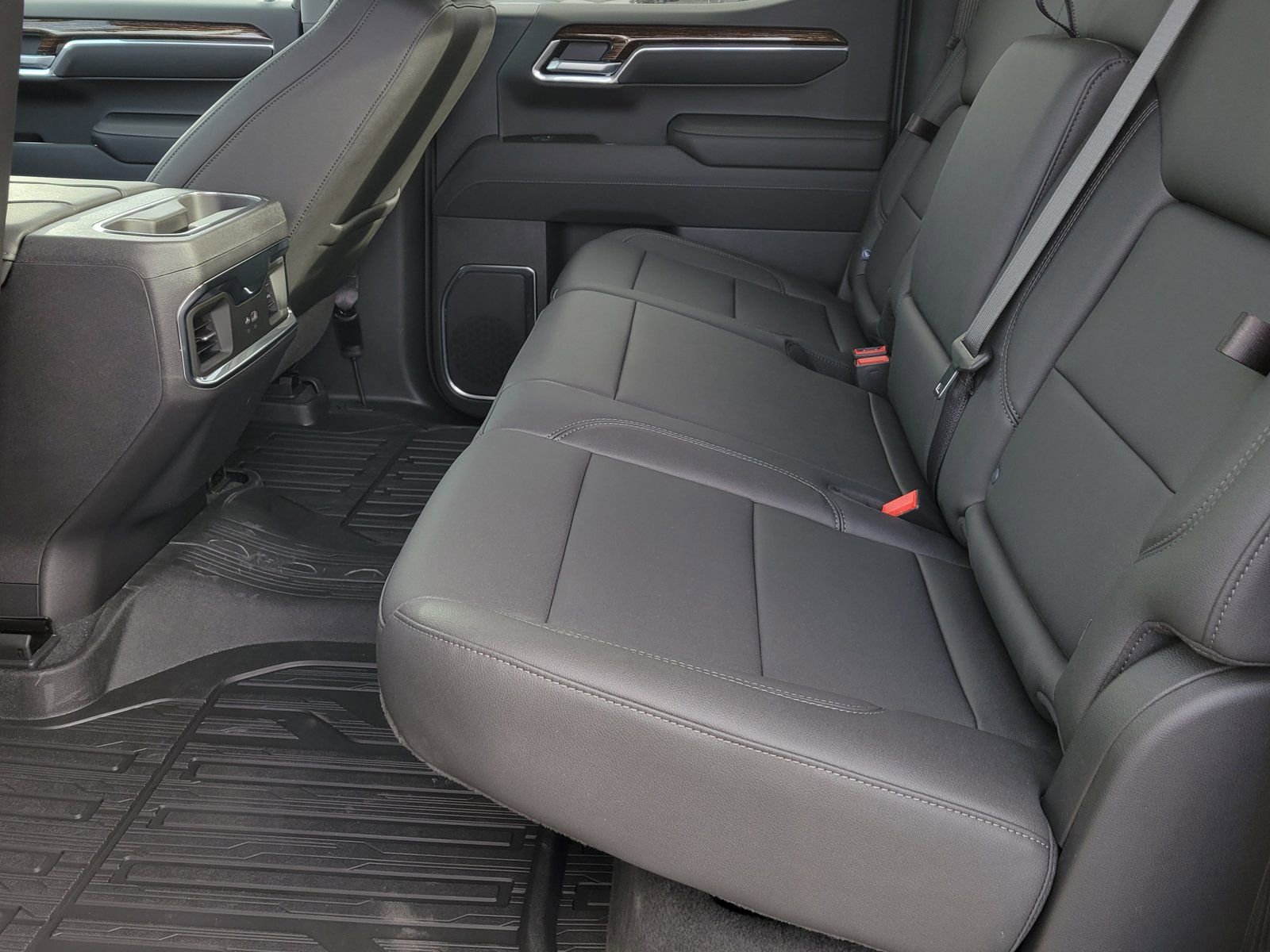 New 2026 GMC Sierra 1500 Elevation w/ Elevation Premium Package image 7