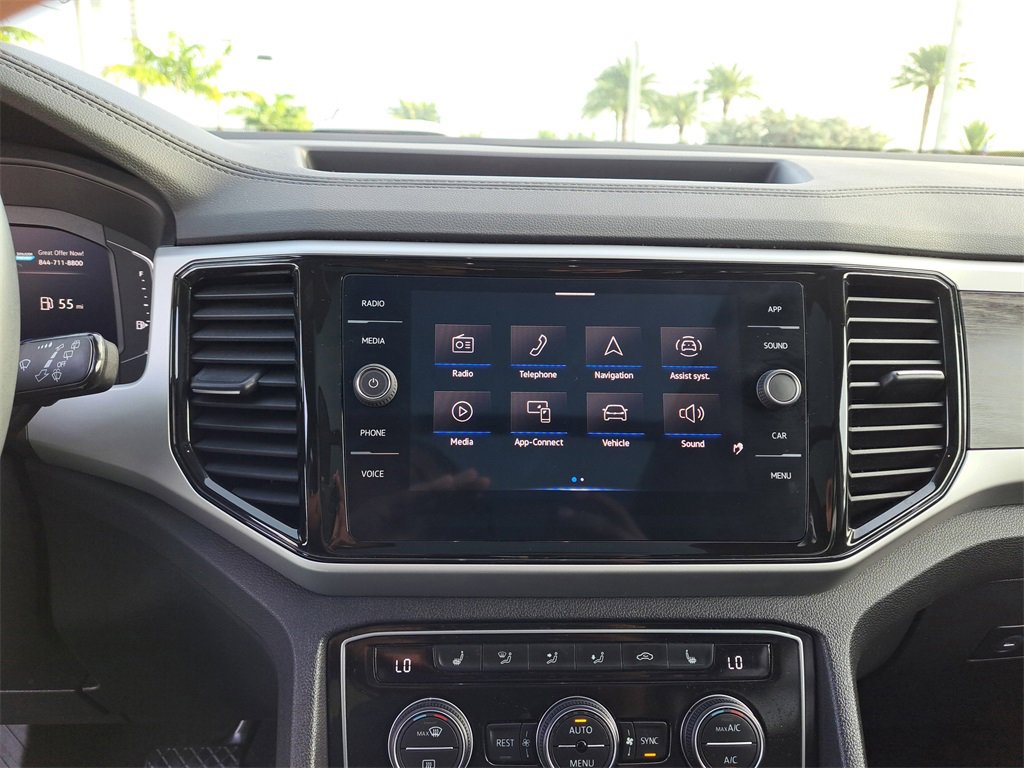 Used 2022 Volkswagen Atlas SE w/ Panoramic Sunroof Package image 21