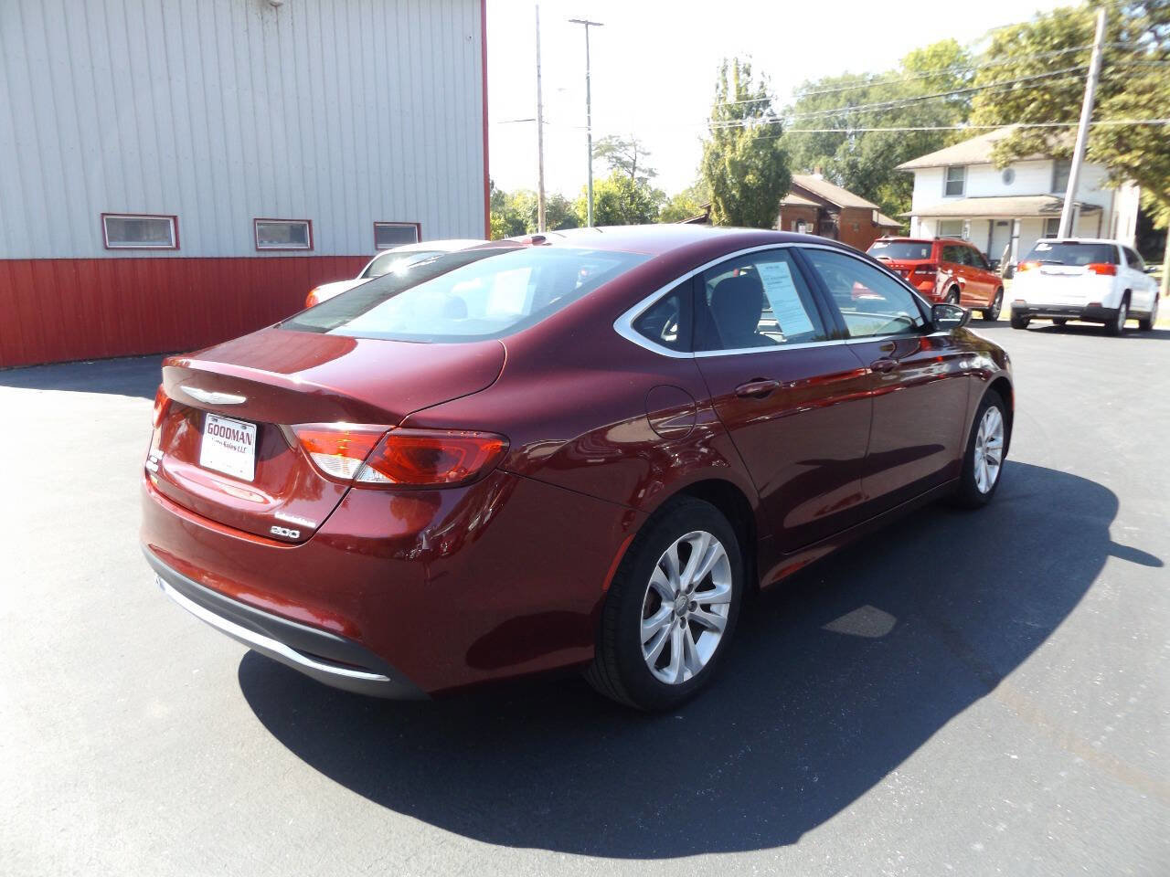 Used 2015 Chrysler 200 Limited w/ Convenience Group image 7