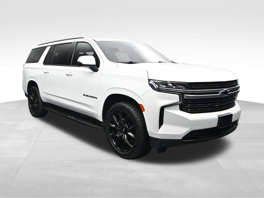 Used 2022 Chevrolet Suburban RST w/ Luxury Package AWD/4WD image 7