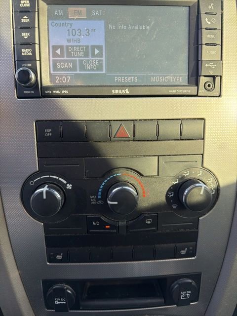 Used 2009 Jeep Grand Cherokee Laredo image 9