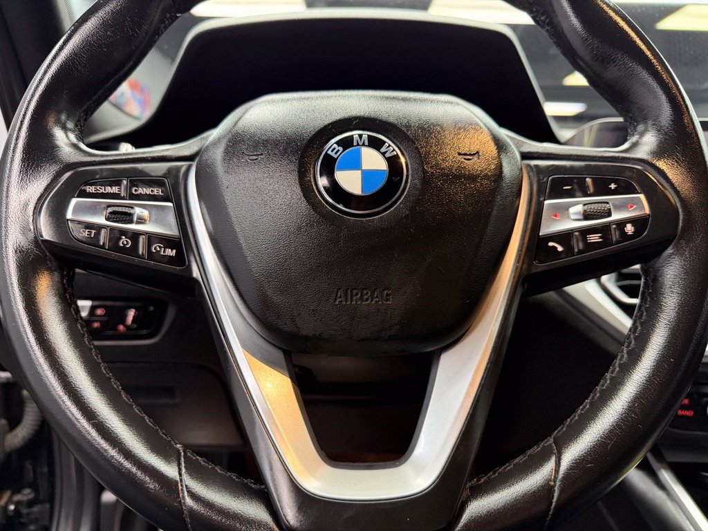 Used 2021 BMW 330i Sedan w/ Convenience Package RWD image 23