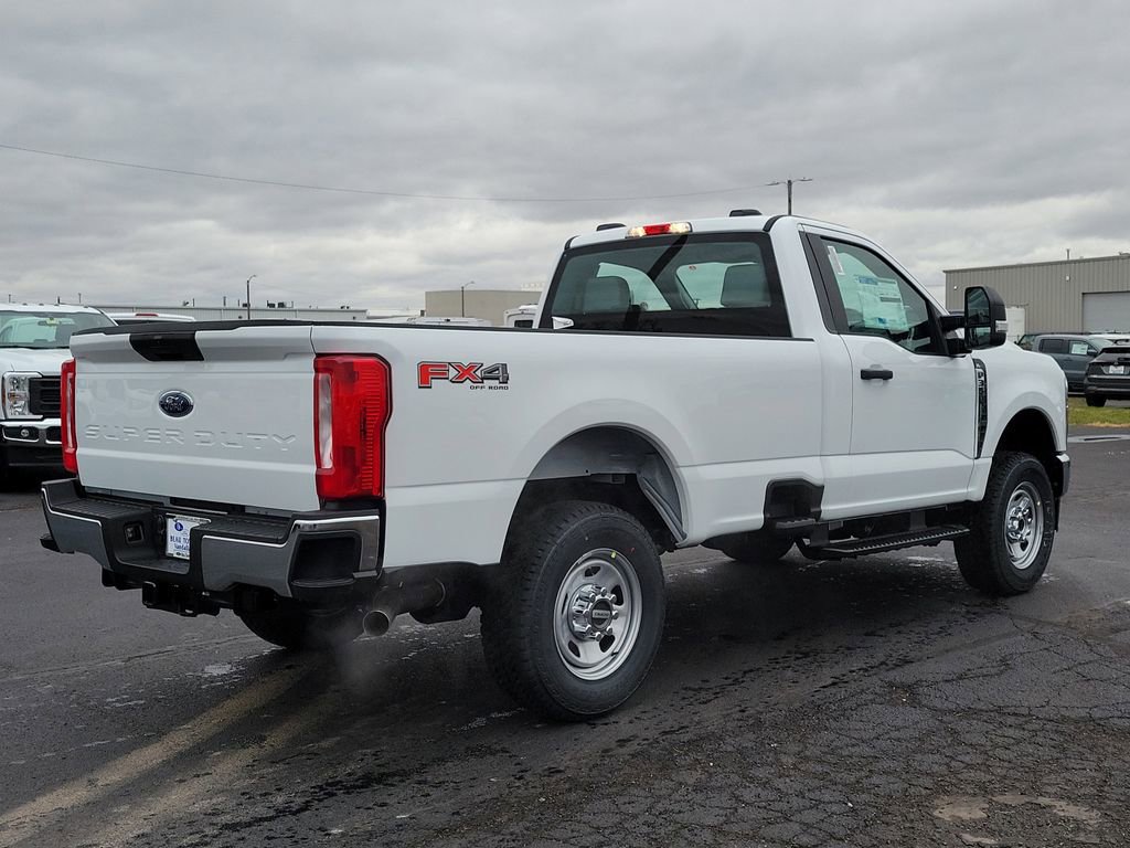 New 2026 Ford F350 XL w/ FX4 Off-Road Package image 4