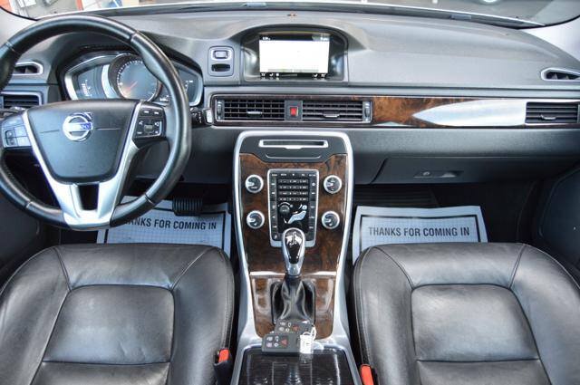 Used 2016 Volvo XC70 T5 Premier w/ Proximity Package FWD image 20