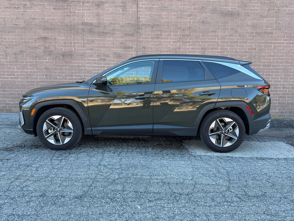 Certified 2025 Hyundai Tucson SEL image 2