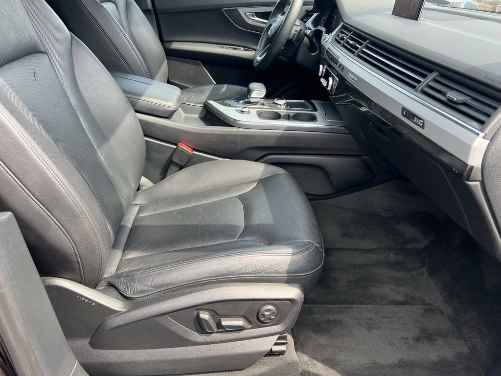 Used 2018 Audi Q7 2.0T Premium Plus w/ Premium Plus Package image 33