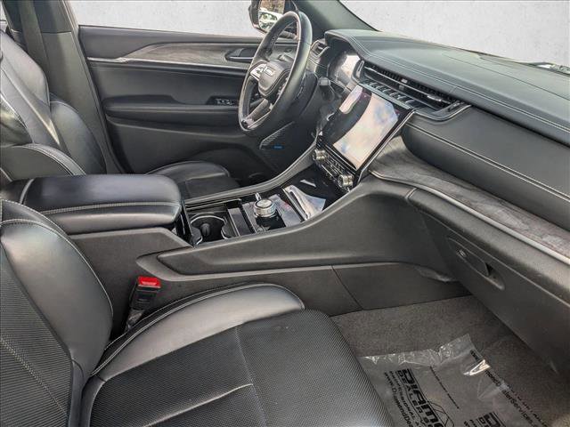 Used 2021 Jeep Grand Cherokee L Overland w/ Advanced Protech Group III image 23