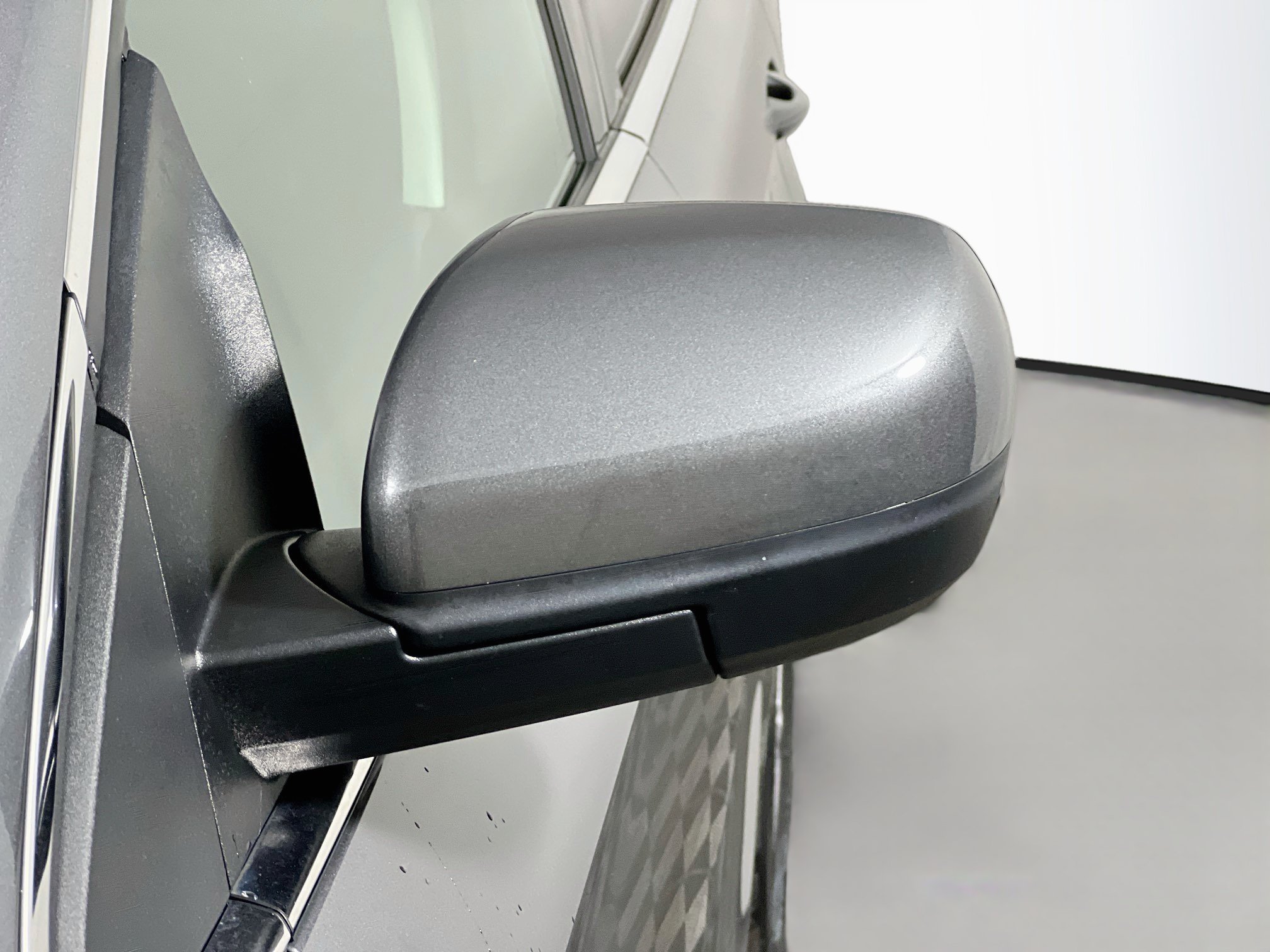 Used 2024 Ford Edge SEL AWD/4WD image 12