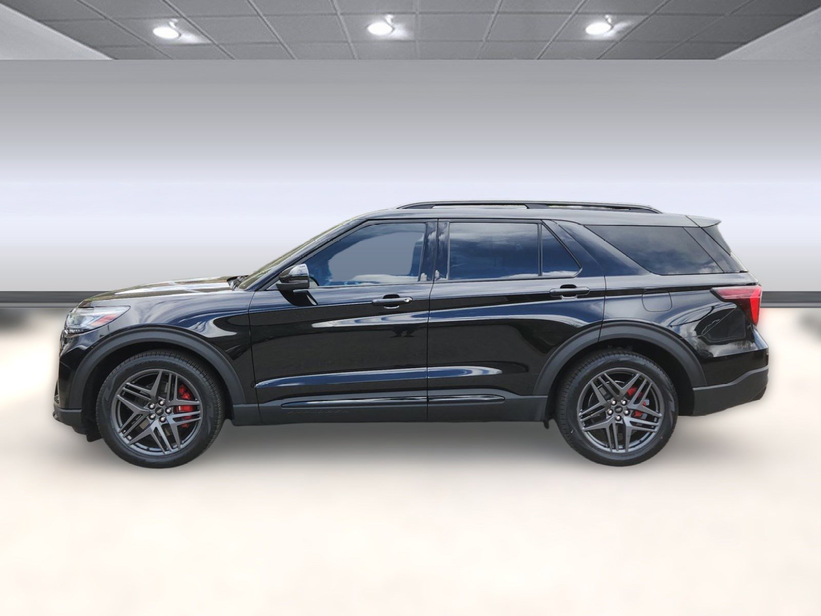 Used 2025 Ford Explorer ST AWD/4WD image 2