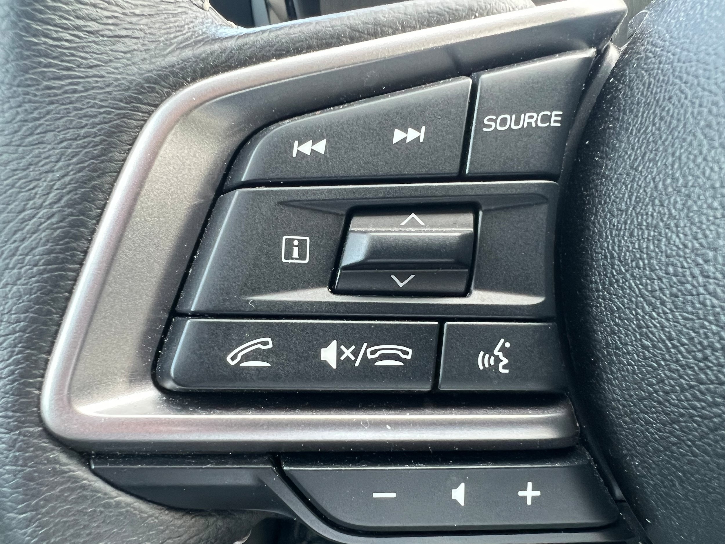 Certified 2025 Subaru Legacy Premium AWD/4WD image 21