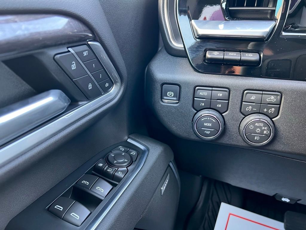 New 2026 Chevrolet Silverado 2500 LTZ w/ LTZ Plus Package AWD/4WD image 18