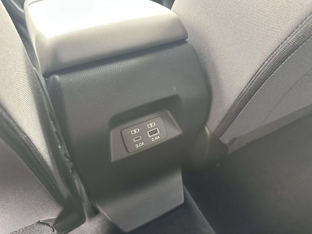 Certified 2025 Subaru Crosstrek 2.5i Premium AWD/4WD image 9