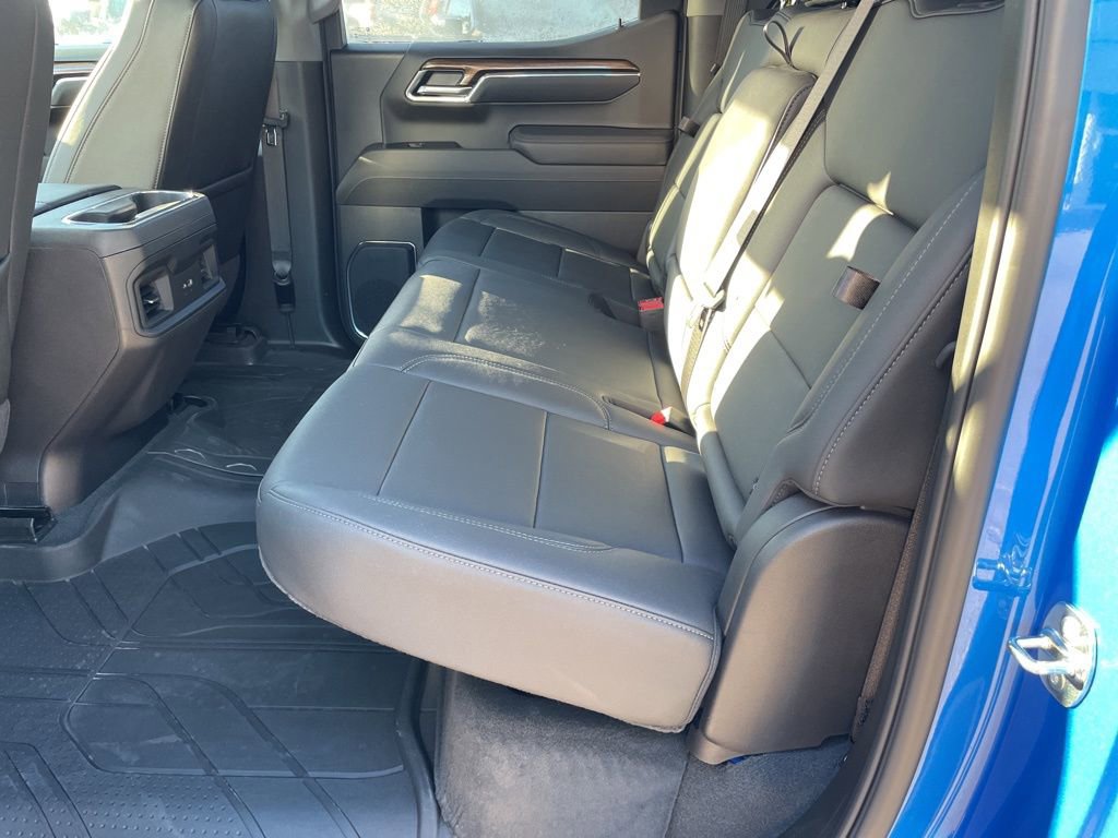 Used 2025 Chevrolet Silverado 1500 LT Trail Boss w/ Convenience Package II image 46