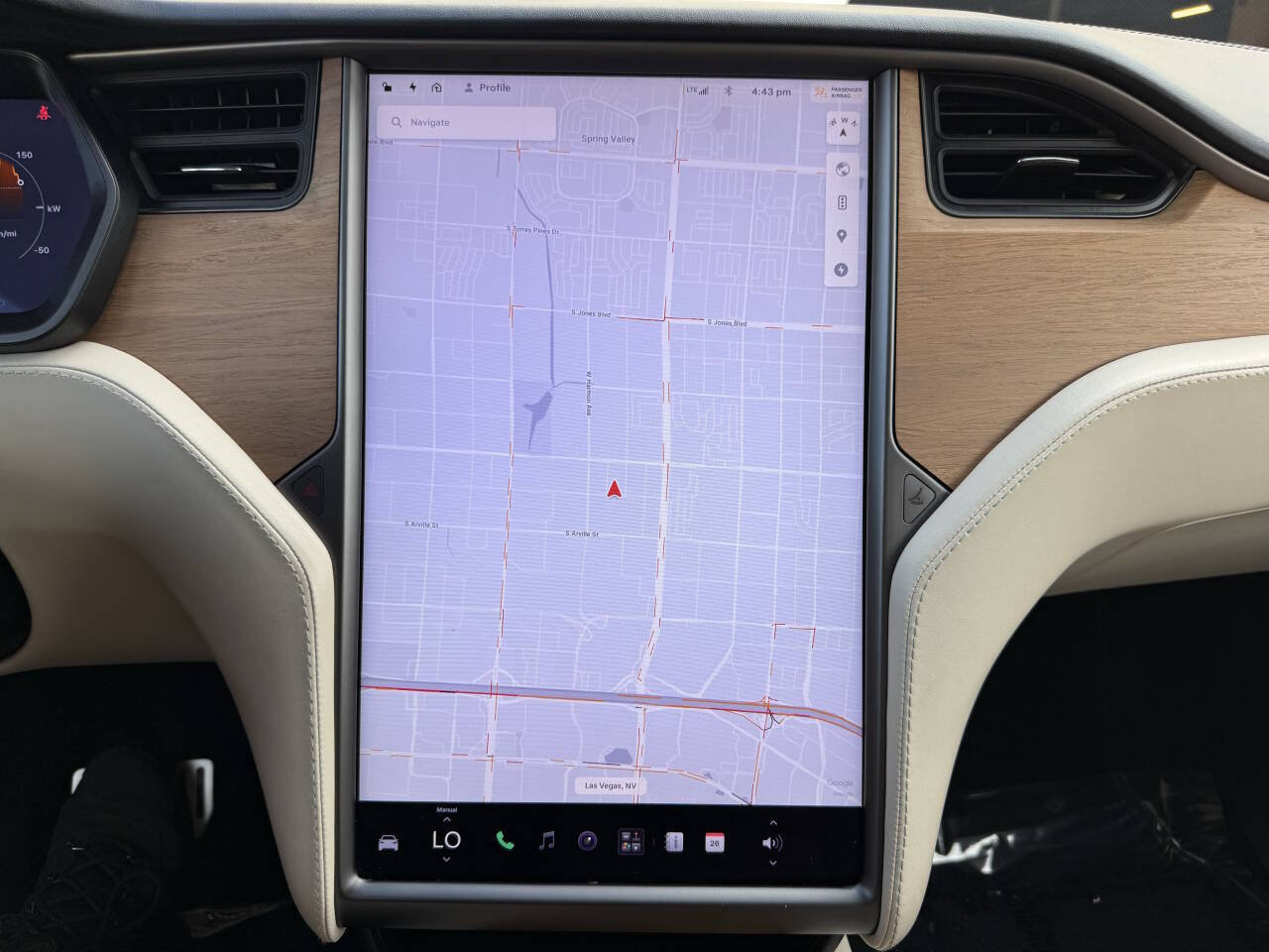 Used 2020 Tesla Model X Performance AWD/4WD image 16