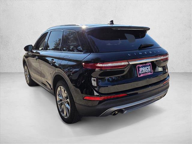 Used 2022 Lincoln Corsair FWD w/ Premium Package image 8