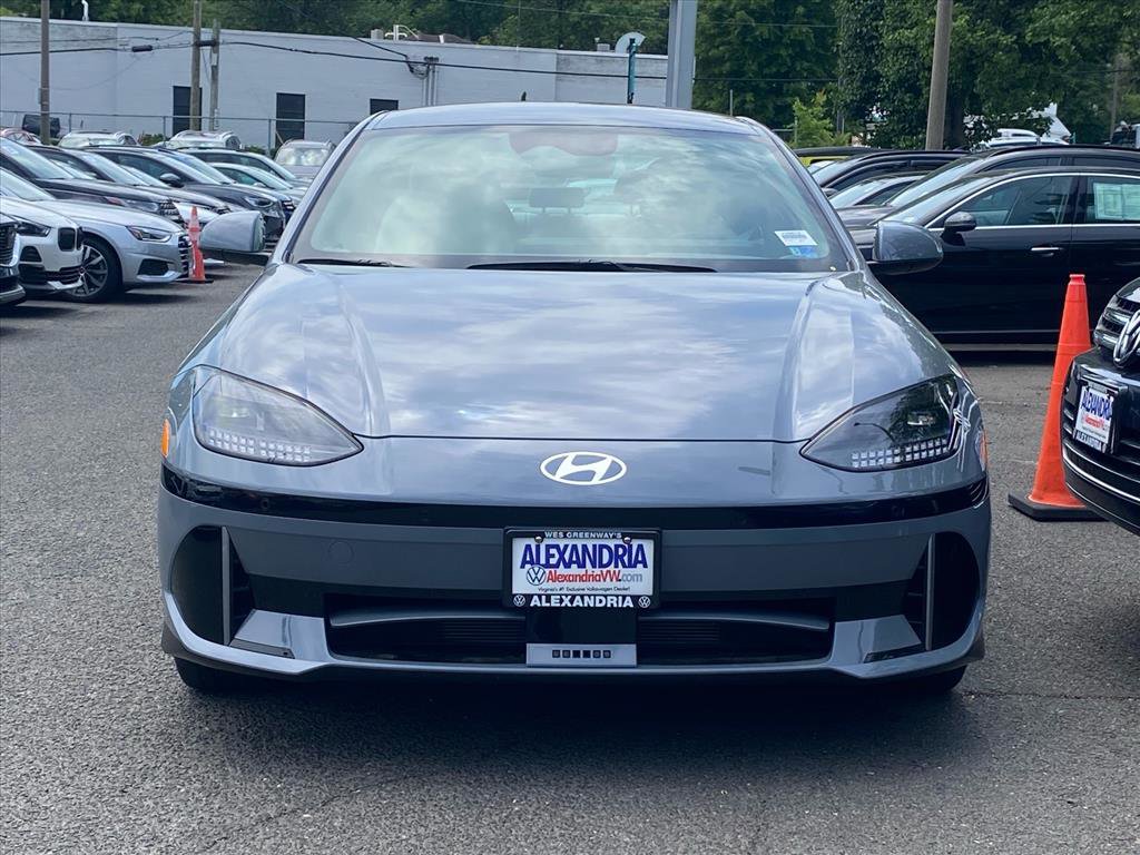 Used 2023 Hyundai Ioniq 6 SEL AWD/4WD image 6