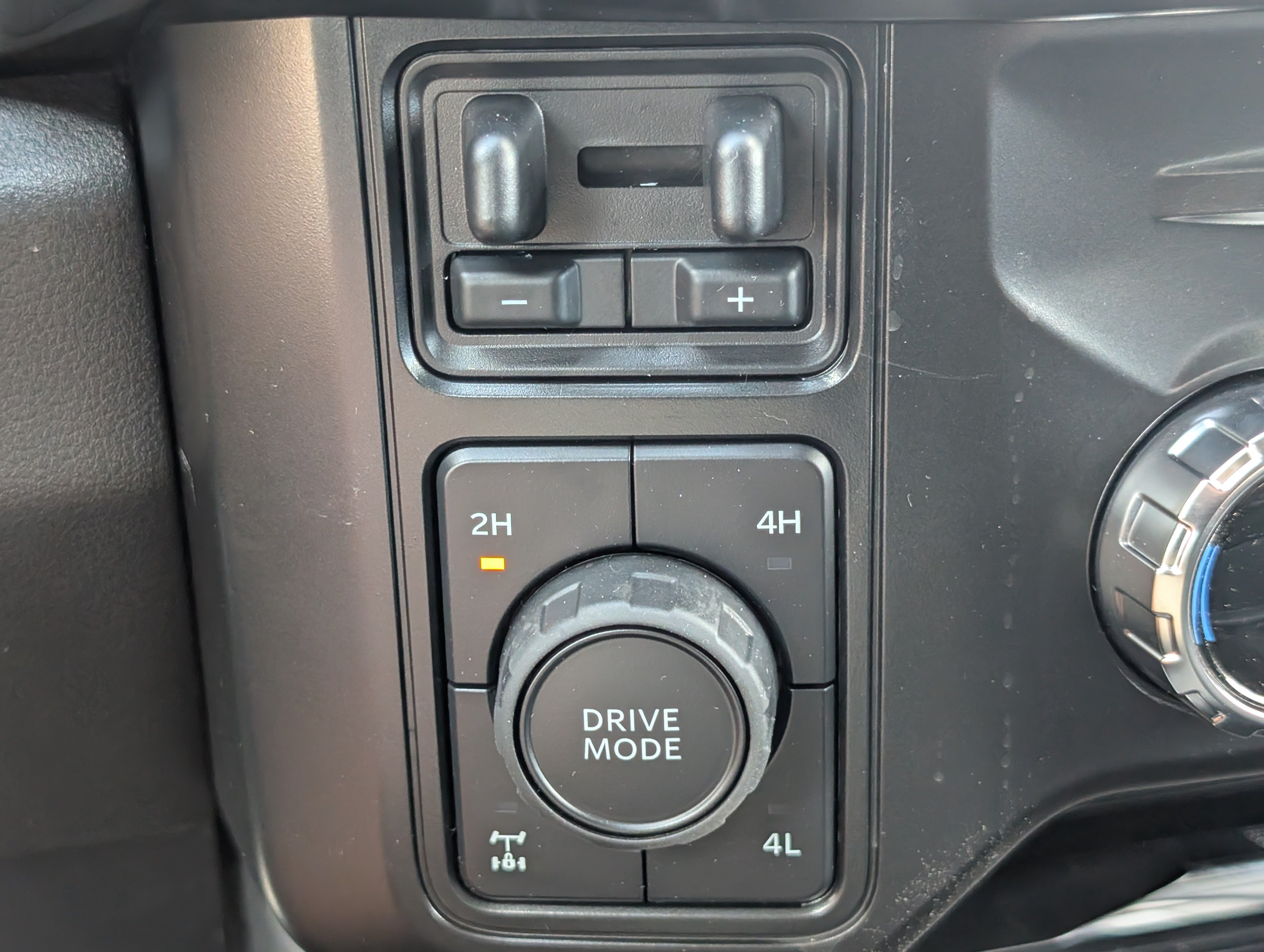 New 2026 Ford F250 Lariat w/ Black Appearance Package AWD/4WD image 20