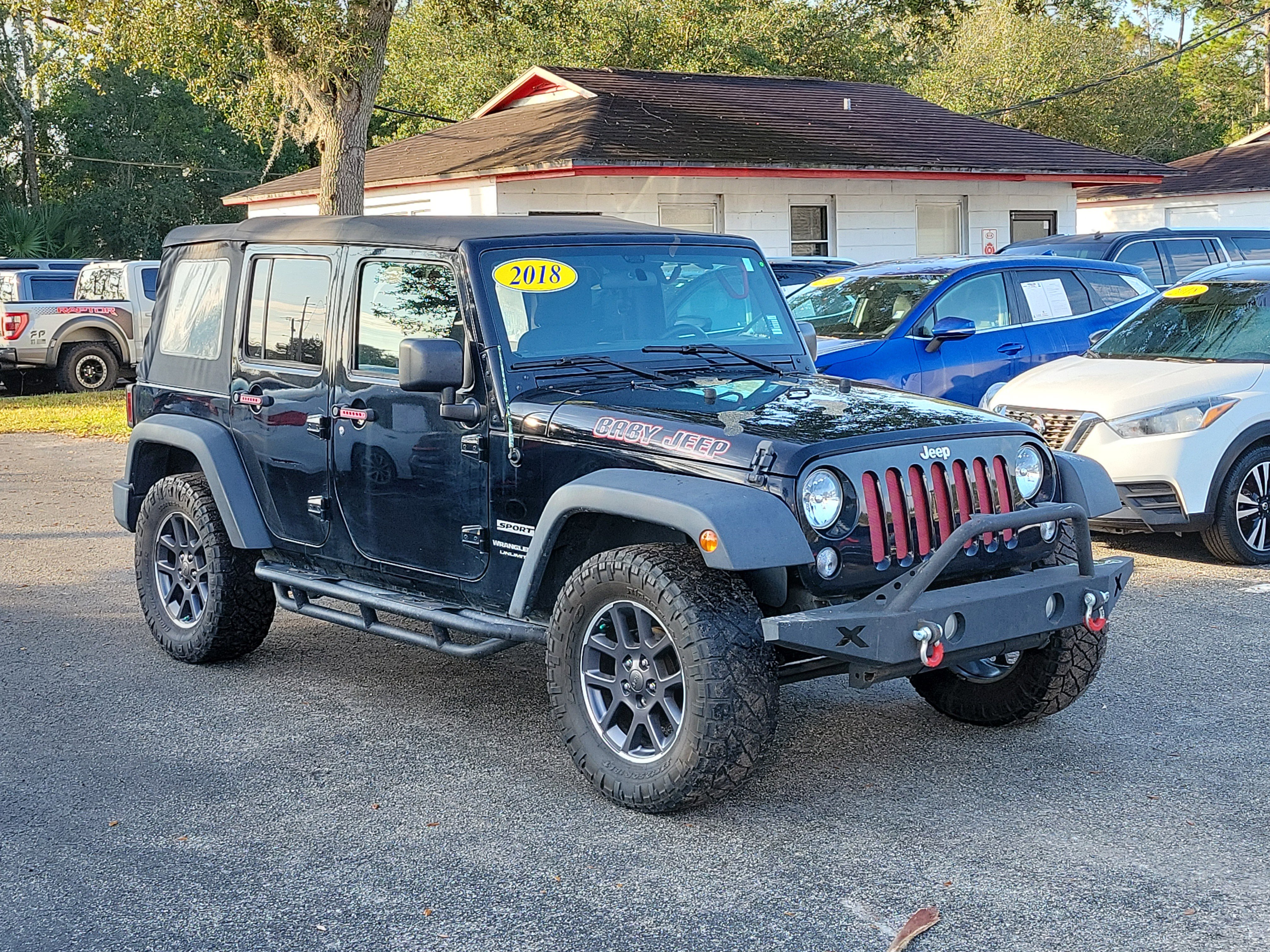 Used 2018 Jeep Wrangler Unlimited Sport w/ Connectivity Group image 34
