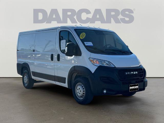 Used 2025 RAM ProMaster 2500 w/ Convenience Group FWD image 1
