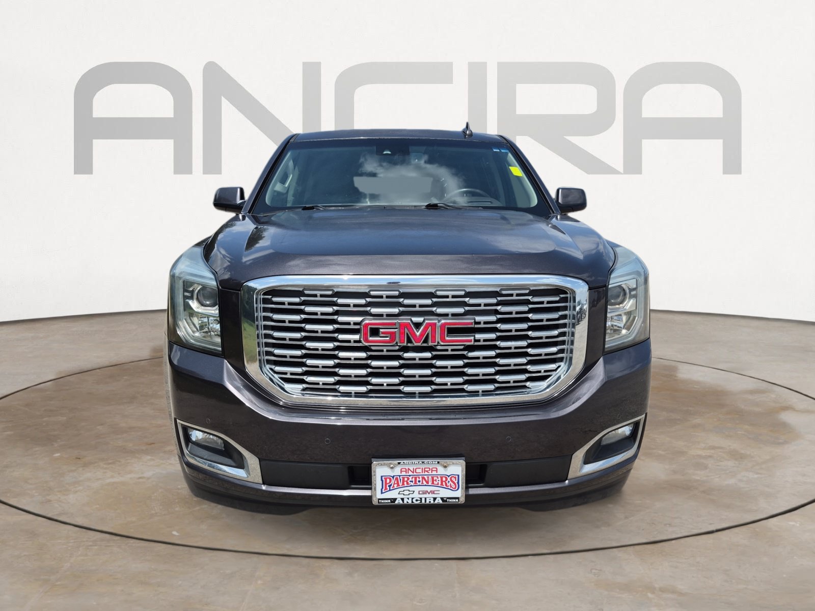 Used 2017 GMC Yukon XL Denali w/ Open Road Package AWD/4WD image 4