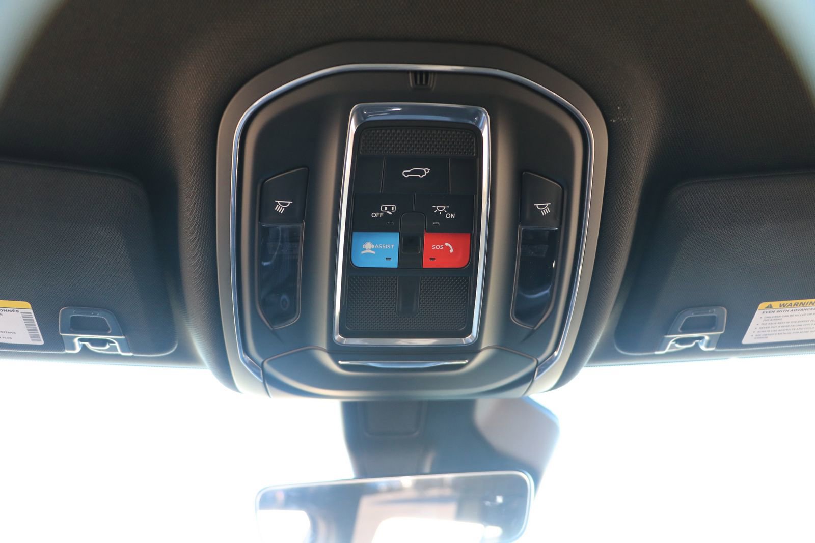 New 2025 Jeep Grand Cherokee L Laredo AWD/4WD image 23
