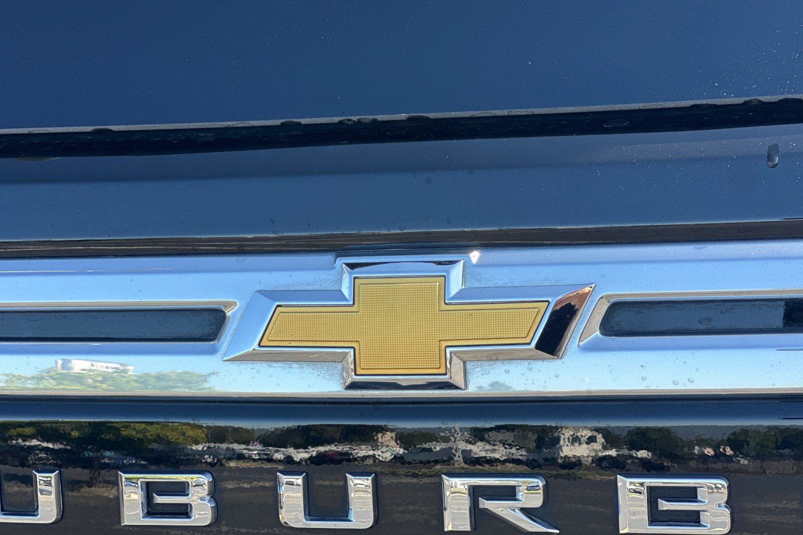 Used 2023 Chevrolet Suburban High Country AWD/4WD image 50