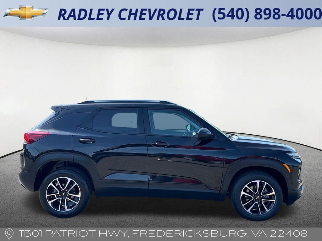 Certified 2025 Chevrolet TrailBlazer LT AWD/4WD image 20
