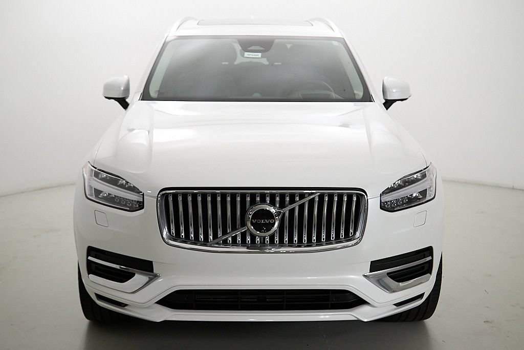 Used 2024 Volvo XC90 T8 Ultimate w/ Lounge Package AWD/4WD image 5