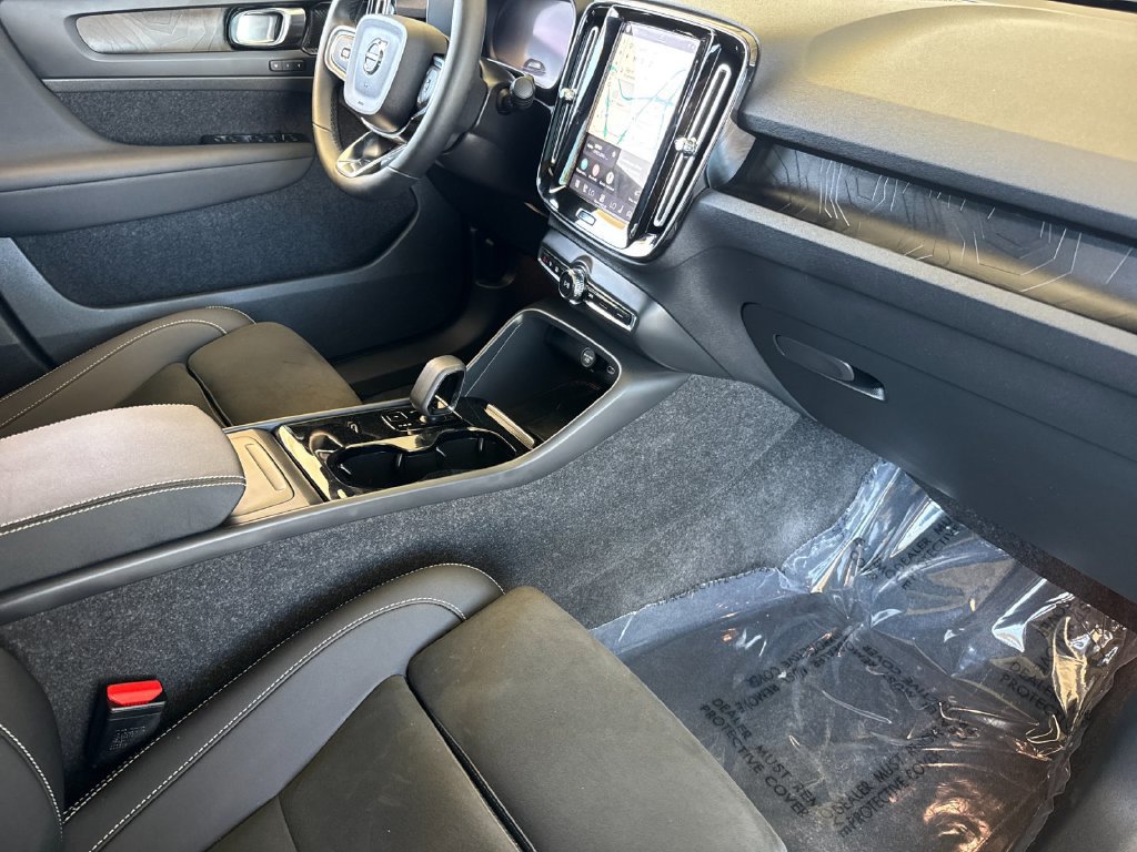 Certified 2023 Volvo C40 P8 Recharge Ultimate AWD/4WD image 15