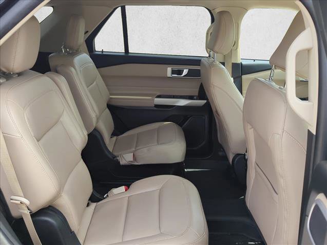 Used 2022 Ford Explorer XLT w/ Equipment Group 202A image 23