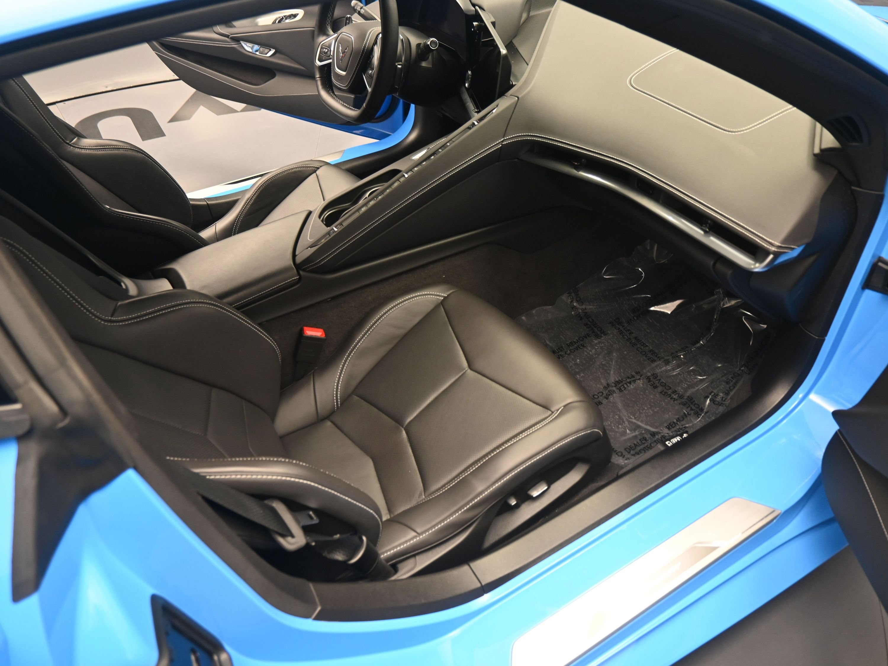 Certified 2025 Chevrolet Corvette Stingray Coupe w/ 1LT image 17