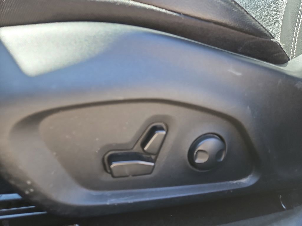 Used 2025 Jeep Compass Limited AWD/4WD image 14