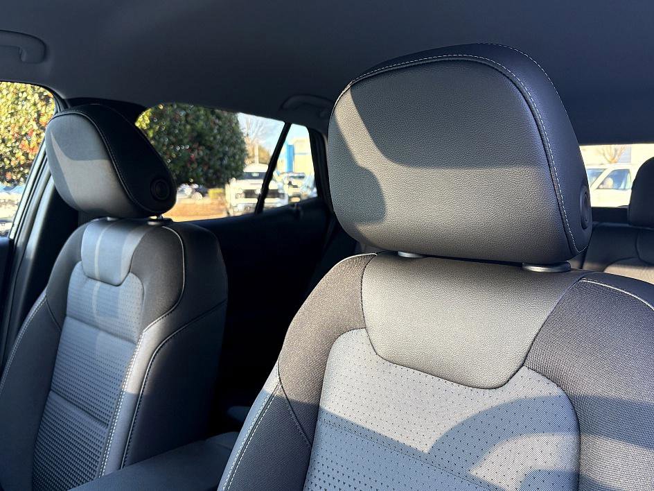 New 2026 Chevrolet Trax LT w/ LT Convenience Package image 15