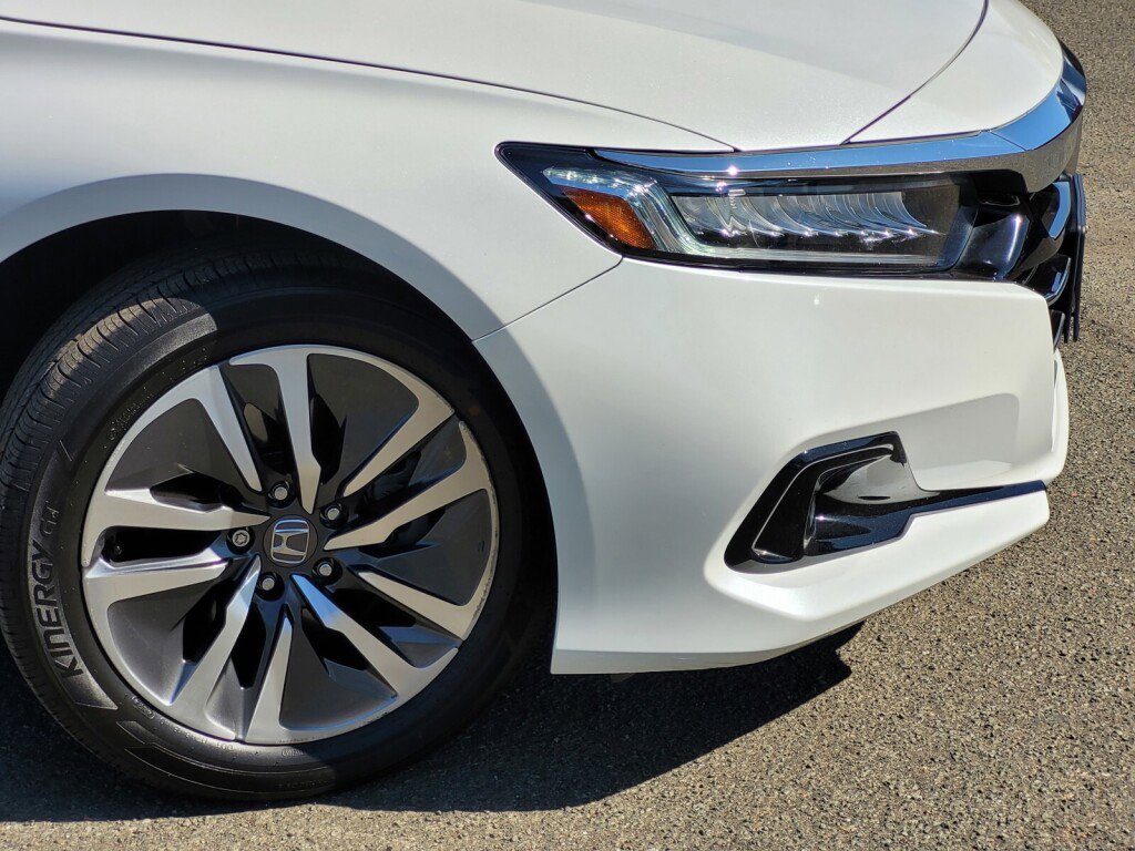 Certified 2021 Honda Accord EX image 25